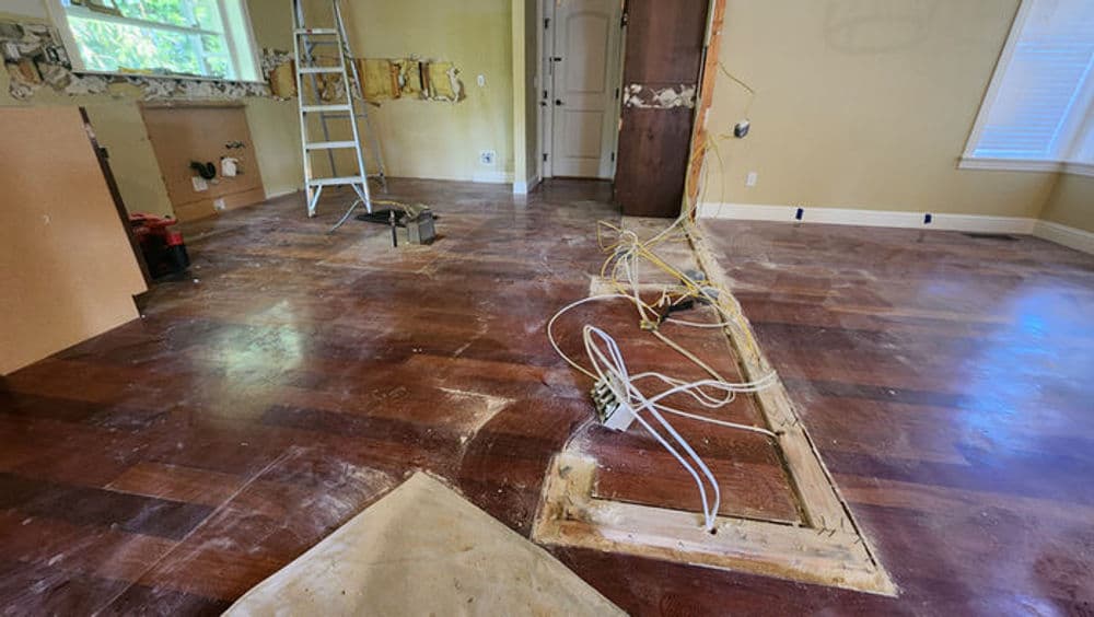 Gallery photos for Full Scale Kitchen and Living Space Remodel in Bremerton: Image #15