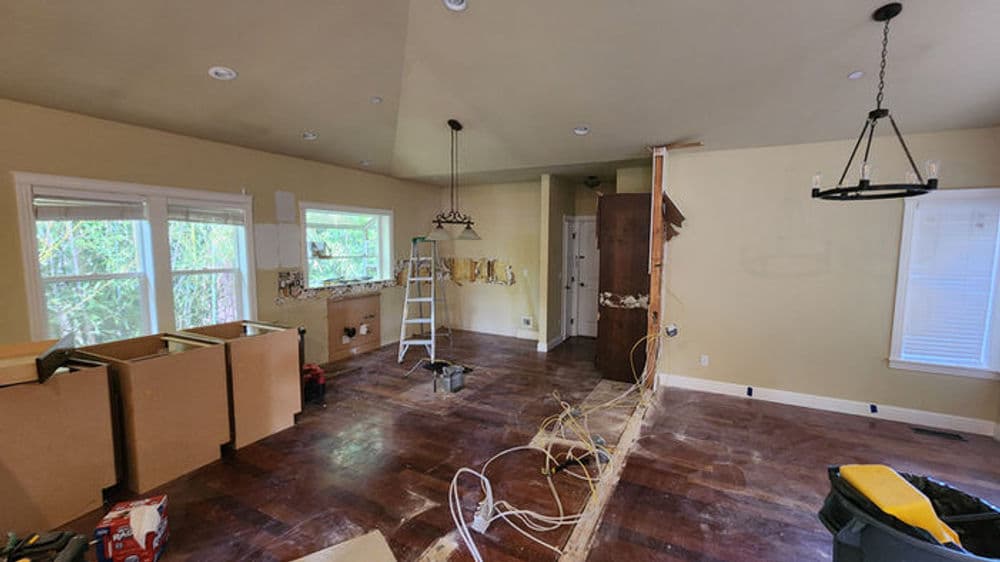 Gallery photos for Full Scale Kitchen and Living Space Remodel in Bremerton: Image #28