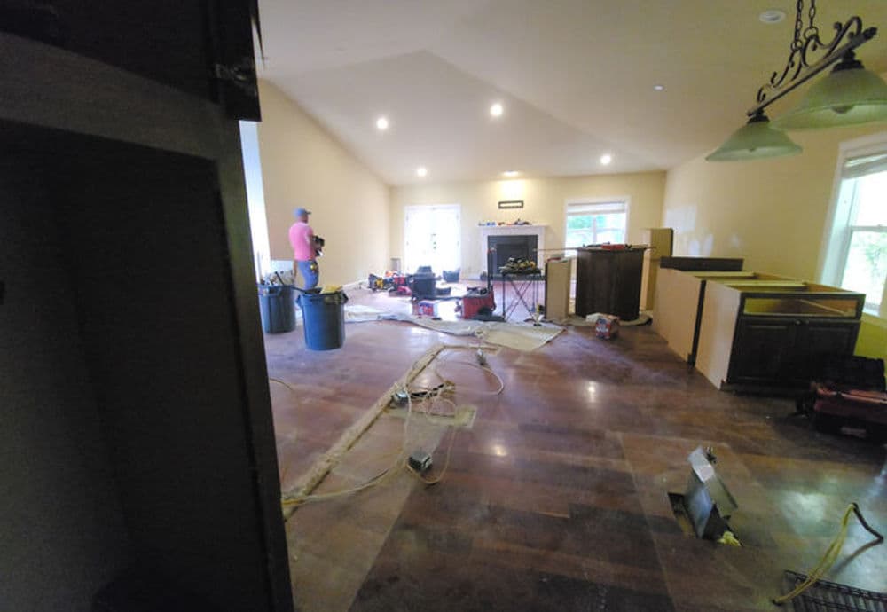 Gallery photos for Full Scale Kitchen and Living Space Remodel in Bremerton: Image #24
