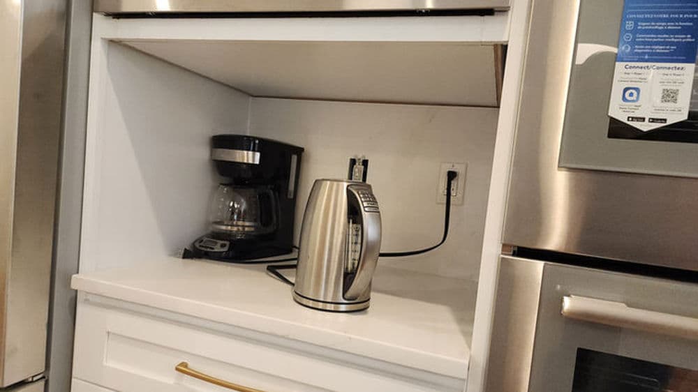 Gallery photos for Full Scale Kitchen and Living Space Remodel in Bremerton: Image #22
