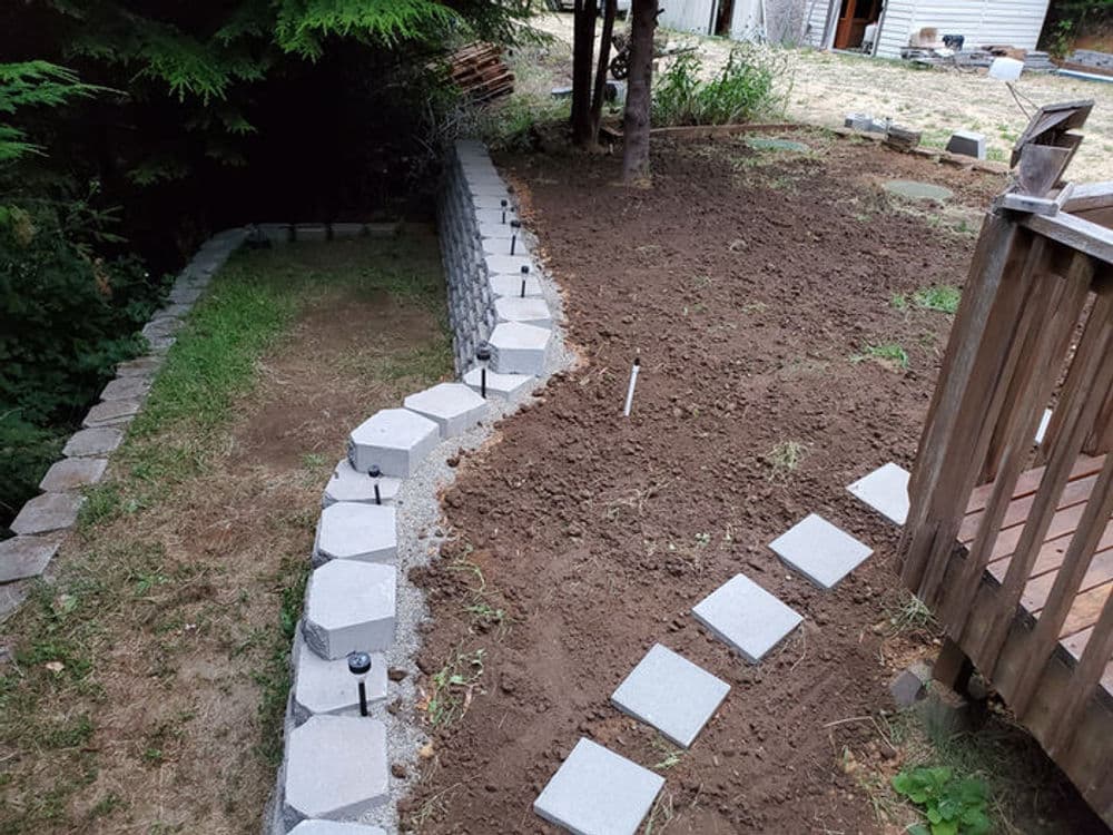 Gallery photos for Lake House Landscaping With Retaining Walls, Drainage, and Sprinklers: Image #4