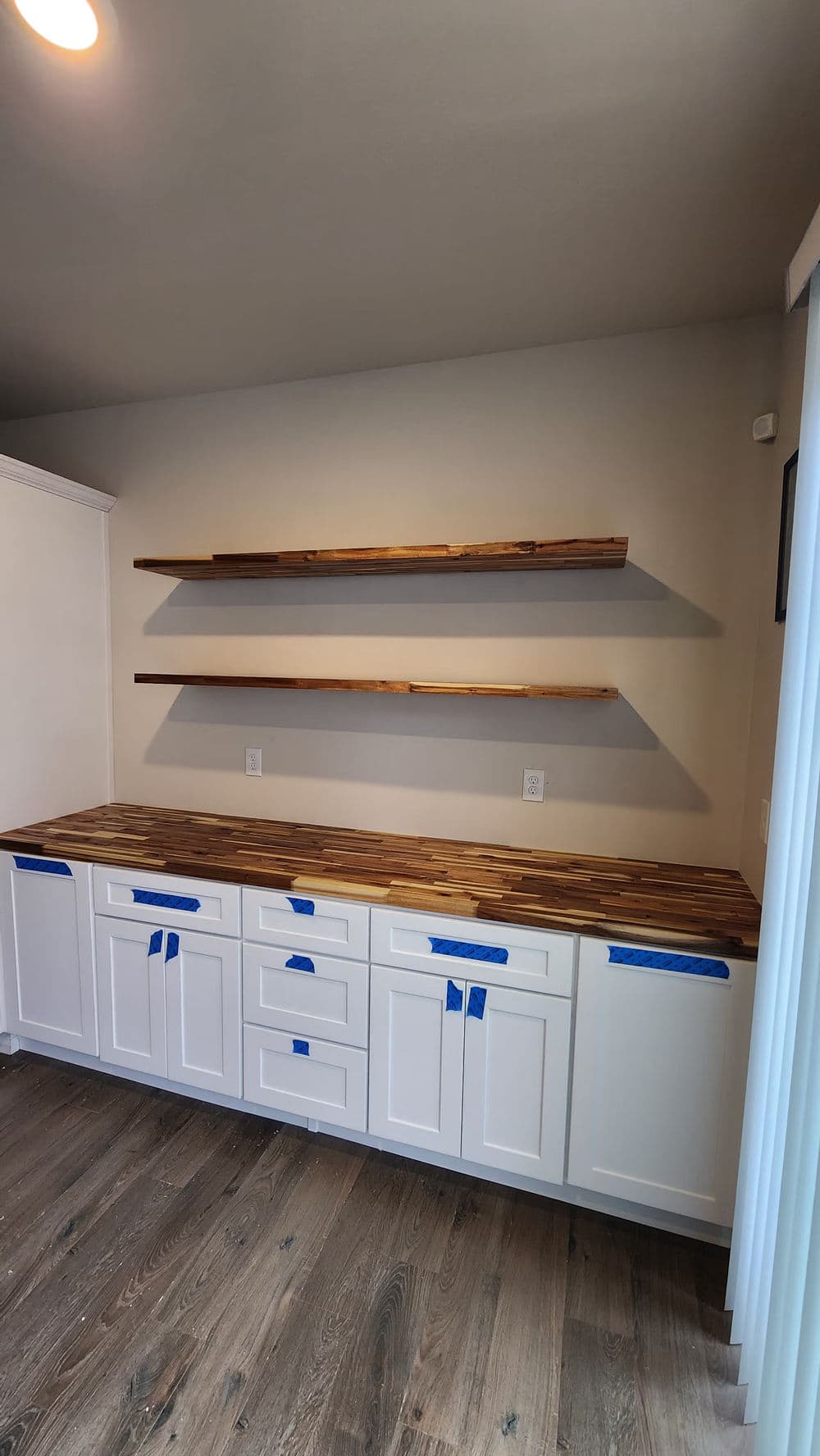 Gallery photos for Custom Butcher Block Countertop and Floating Shelf Install in Silverdale: Image #9