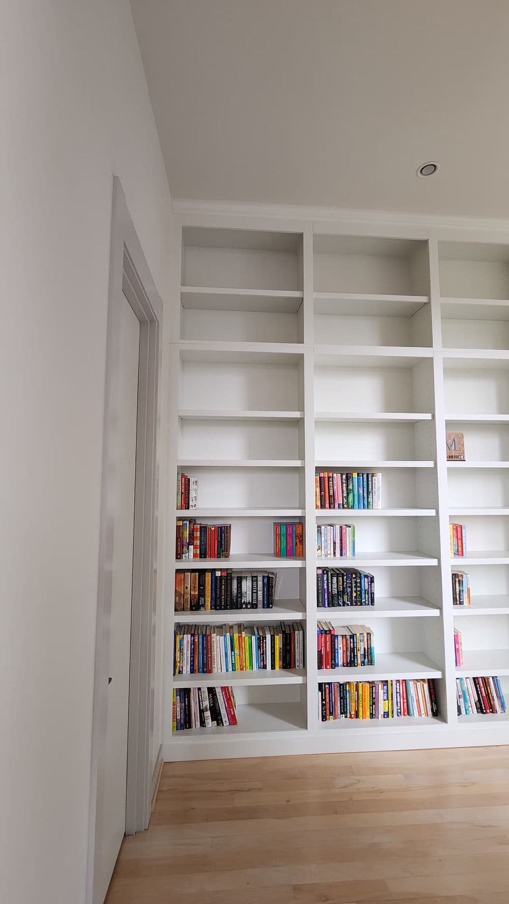 Floor-to-Ceiling Built-In Bookcase in Gig Harbor