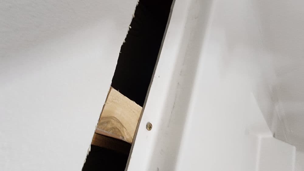 Bathroom Tub Surround Replacement and Drywall Repair on Bainbridge Island