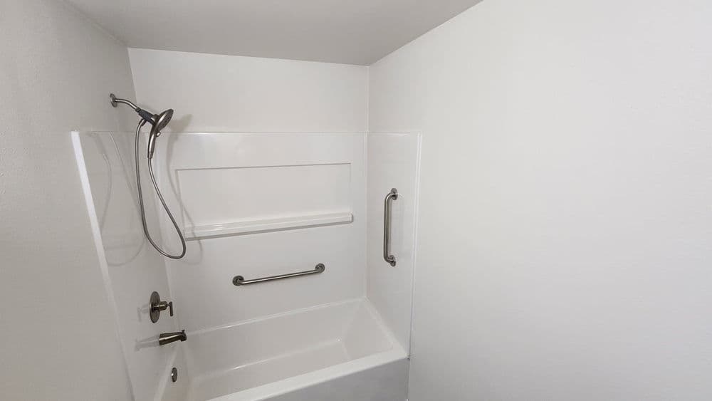 Gallery photos for Bathroom Tub Surround Replacement and Drywall Repair on Bainbridge Island: Image #14